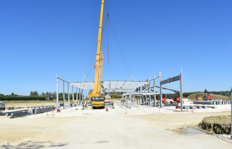 construction-grue-carrosserie-automobile-peugeot-saint-doulchard